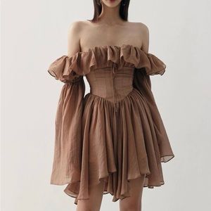 Off shoulder bell sleeve mini dress